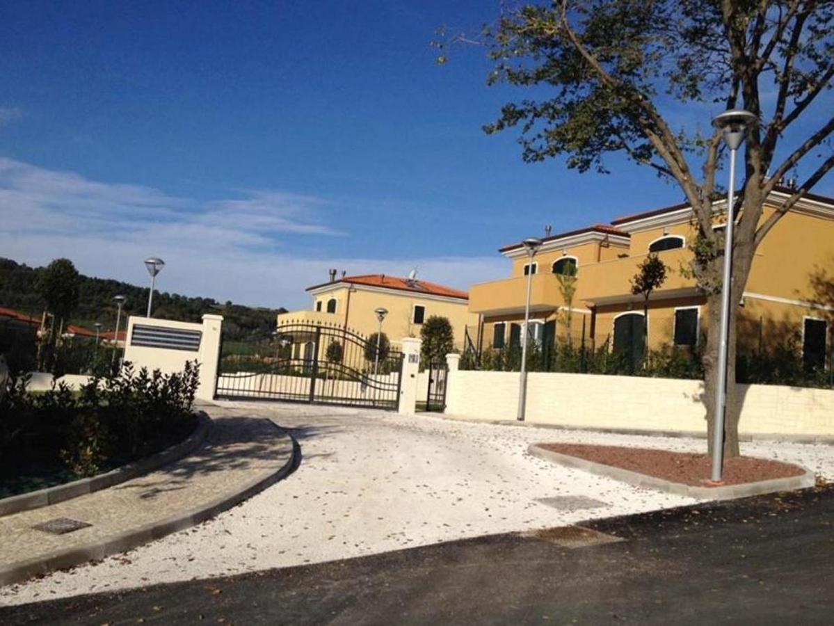 Skyline Apartment Sirolo Exterior photo
